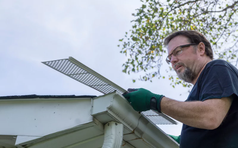 contractor expecting gutter guards